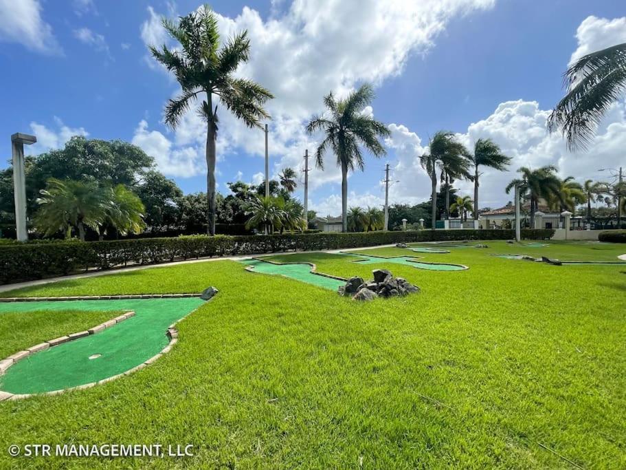 Upscale Condo At Aquatika Beach & Vacation Villas Loiza Экстерьер фото