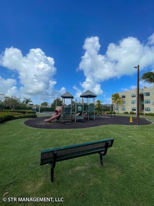 Upscale Condo At Aquatika Beach & Vacation Villas Loiza Экстерьер фото